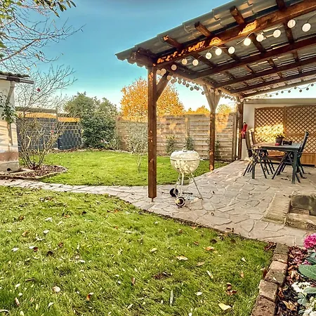 Daire Trulla Im Herzen Nideggens *