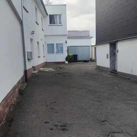 Trulla Im Herzen Nideggens *